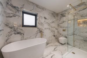 Photo 25- click for photo gallery